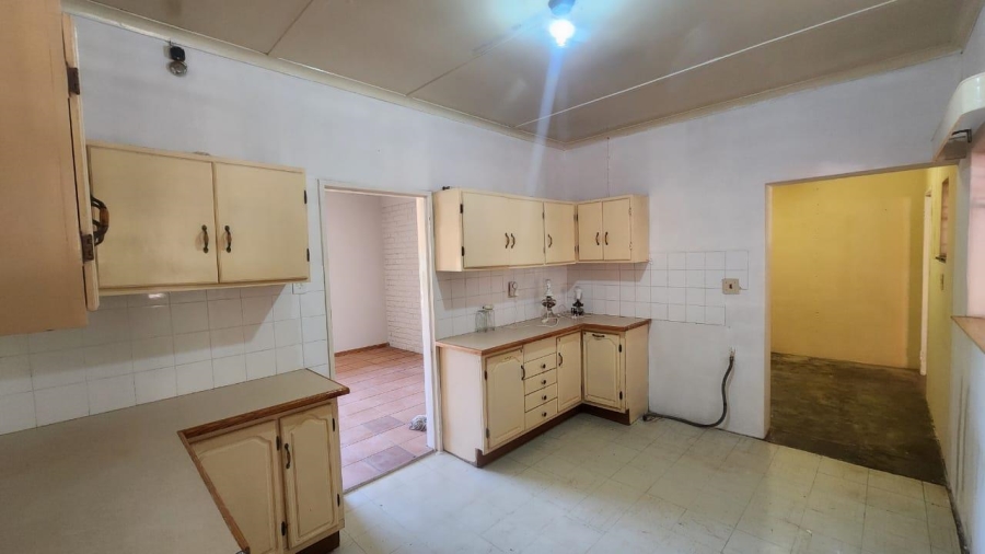 3 Bedroom Property for Sale in Koffiefontein Free State